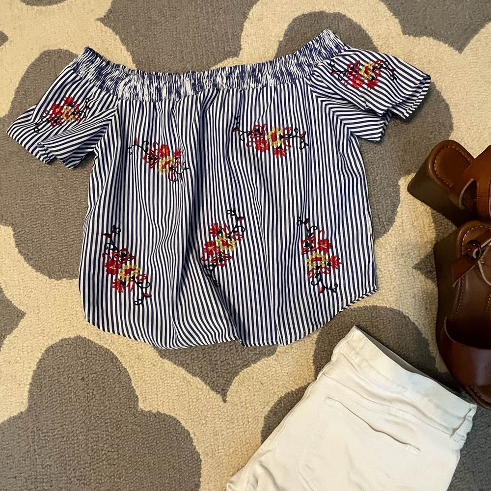 Flirty boutique striped off the shoulder crop-top